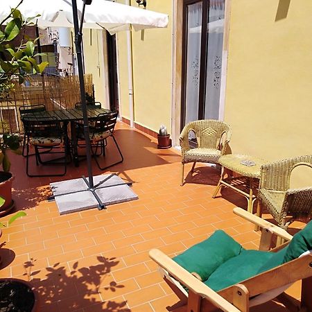 L'Oasi Di Sofia Appartamento Turistico Etnea Cavour Bellini Catane Extérieur photo